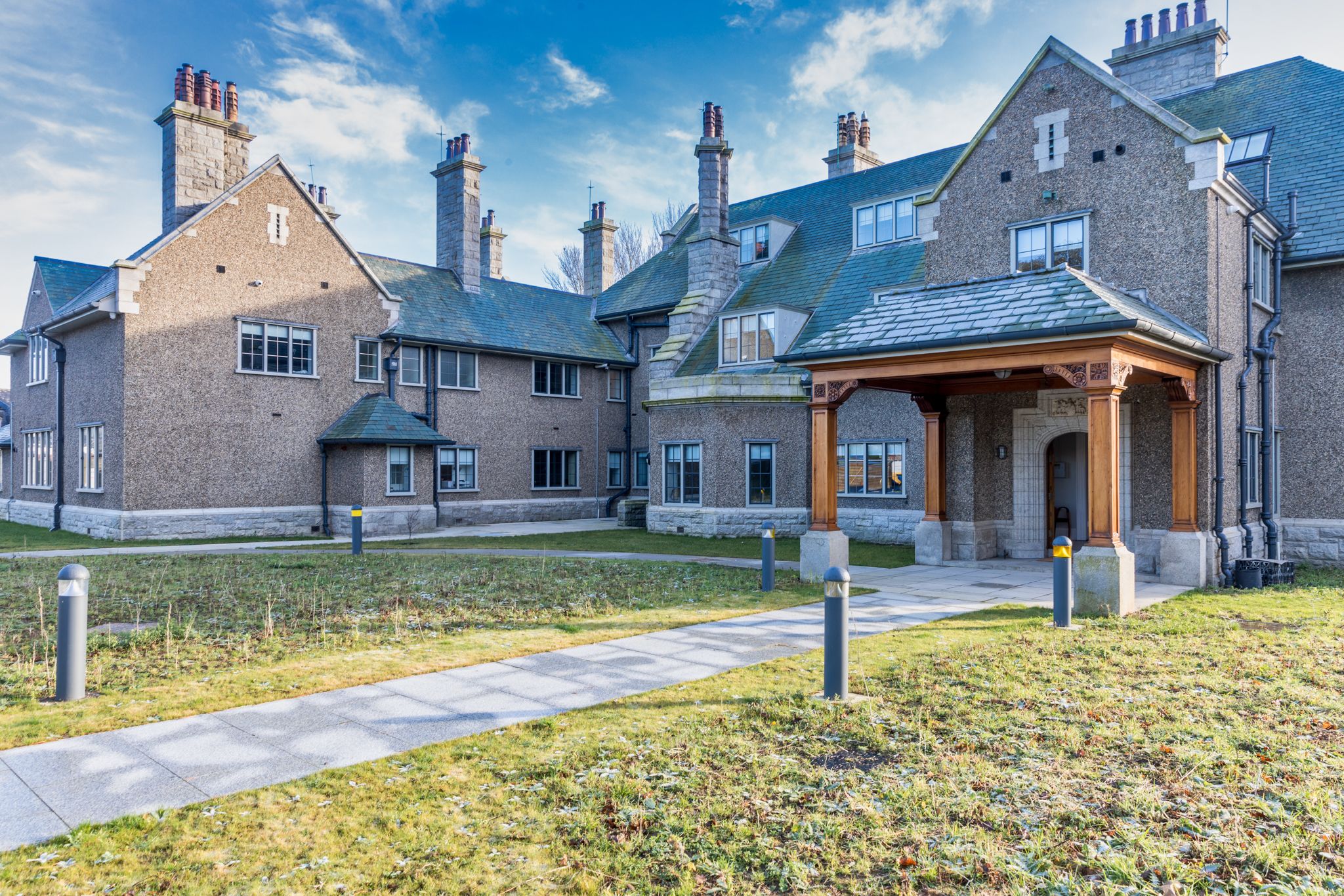 Exterior 2 Owen Reilly