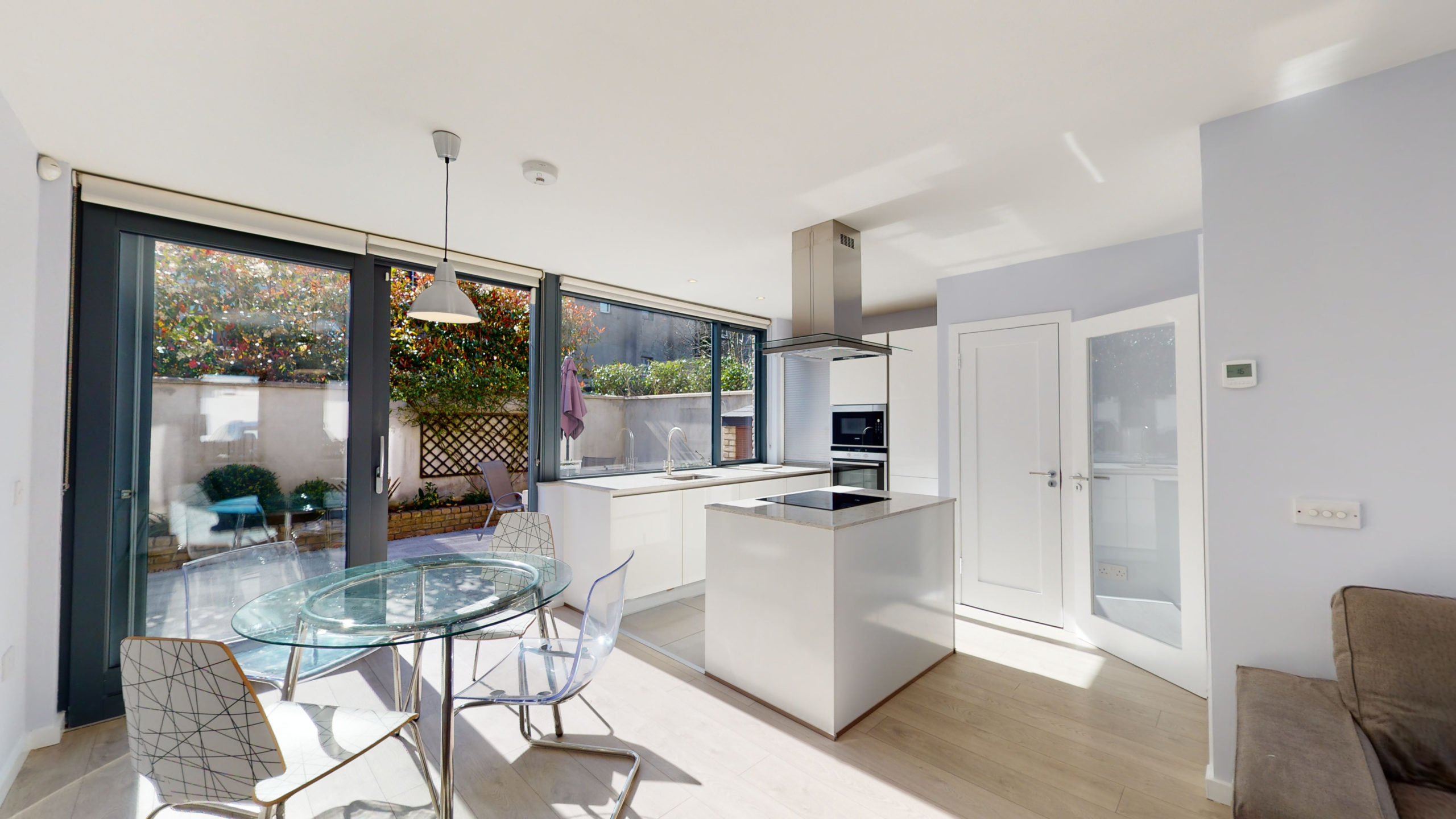 Rere Chelmsford Lane, Ranelagh, Dublin 6. D06FD34 Owen Reilly