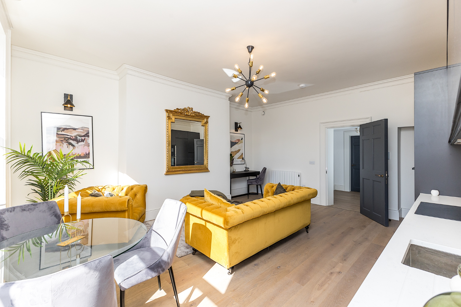 Apartment 4, 17A Baggot Street Lower Dublin 2, D02 WN23. Owen Reilly