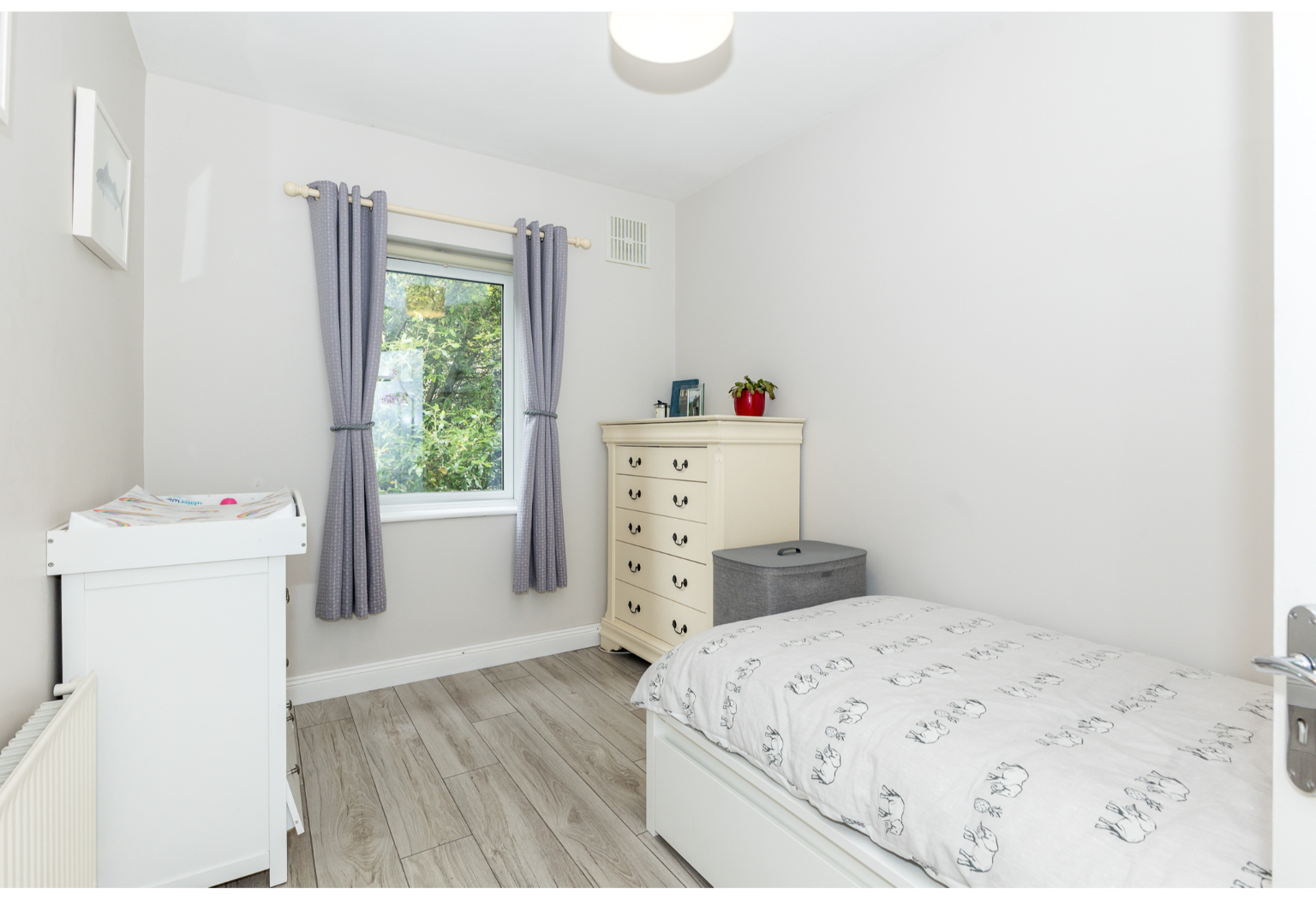 120 Lansdowne Park, Ballsbridge, Dublin 4, D04 C5C0. Owen Reilly