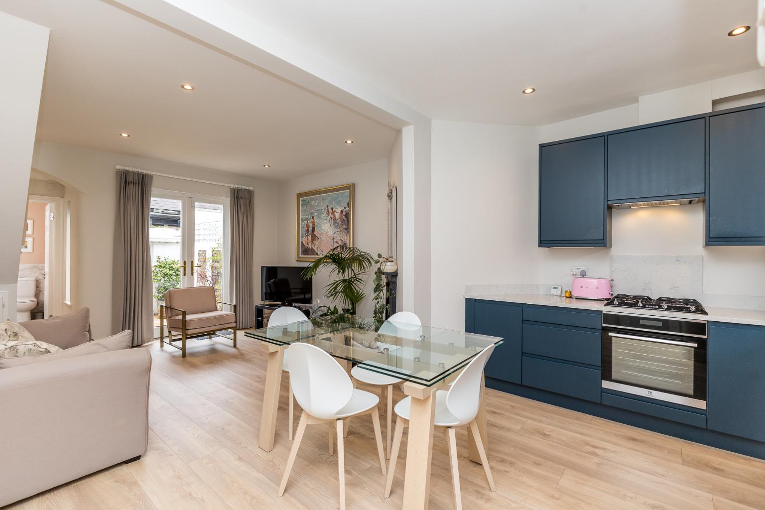 27 Martin Street, Portobello, Dublin 8, D08 Y3E3. Owen Reilly