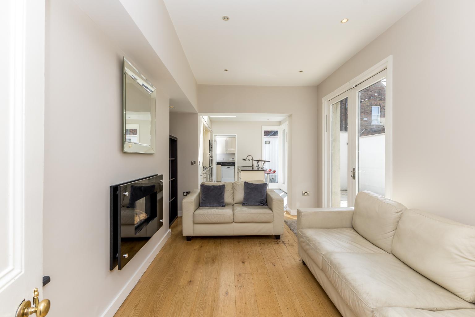 9 Auburn Avenue, Donnybrook, Dublin 4, D04 R2V3. Owen Reilly